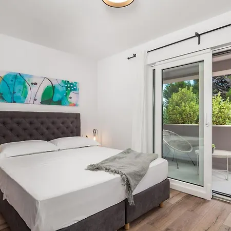 Apartment Destination Sea