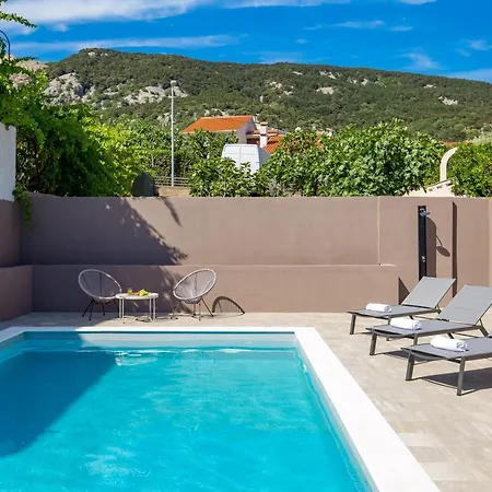 Destination Sea Apartment *